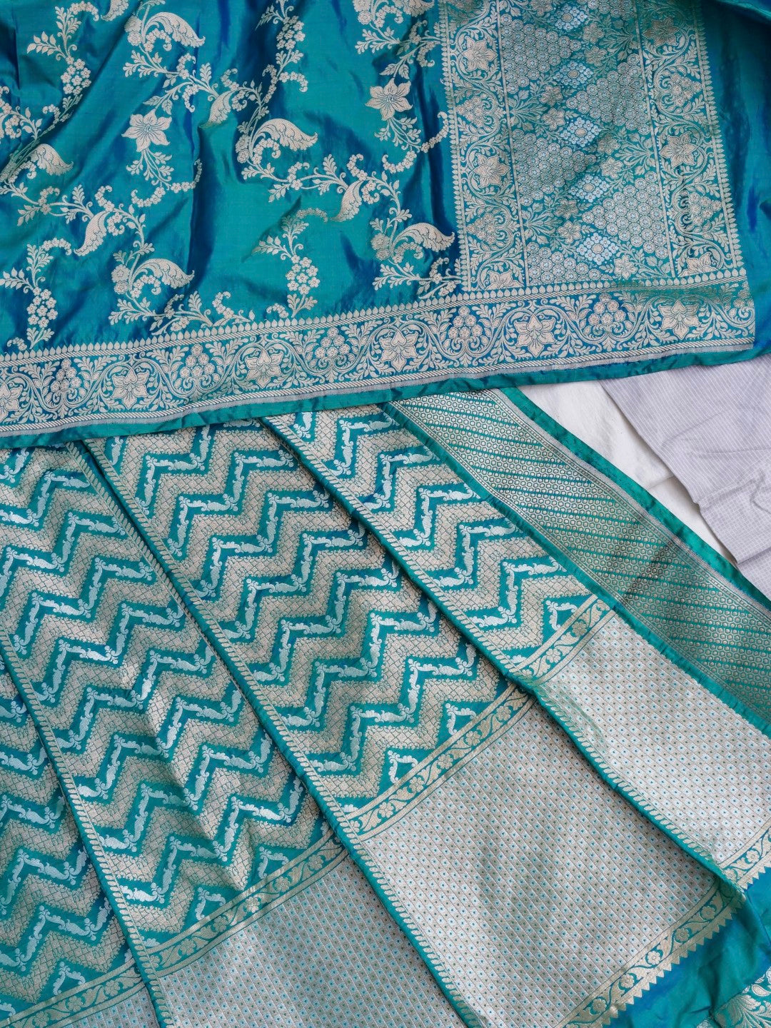 Siya Teal Handwoven Pure Silk Banarasi Lehenga