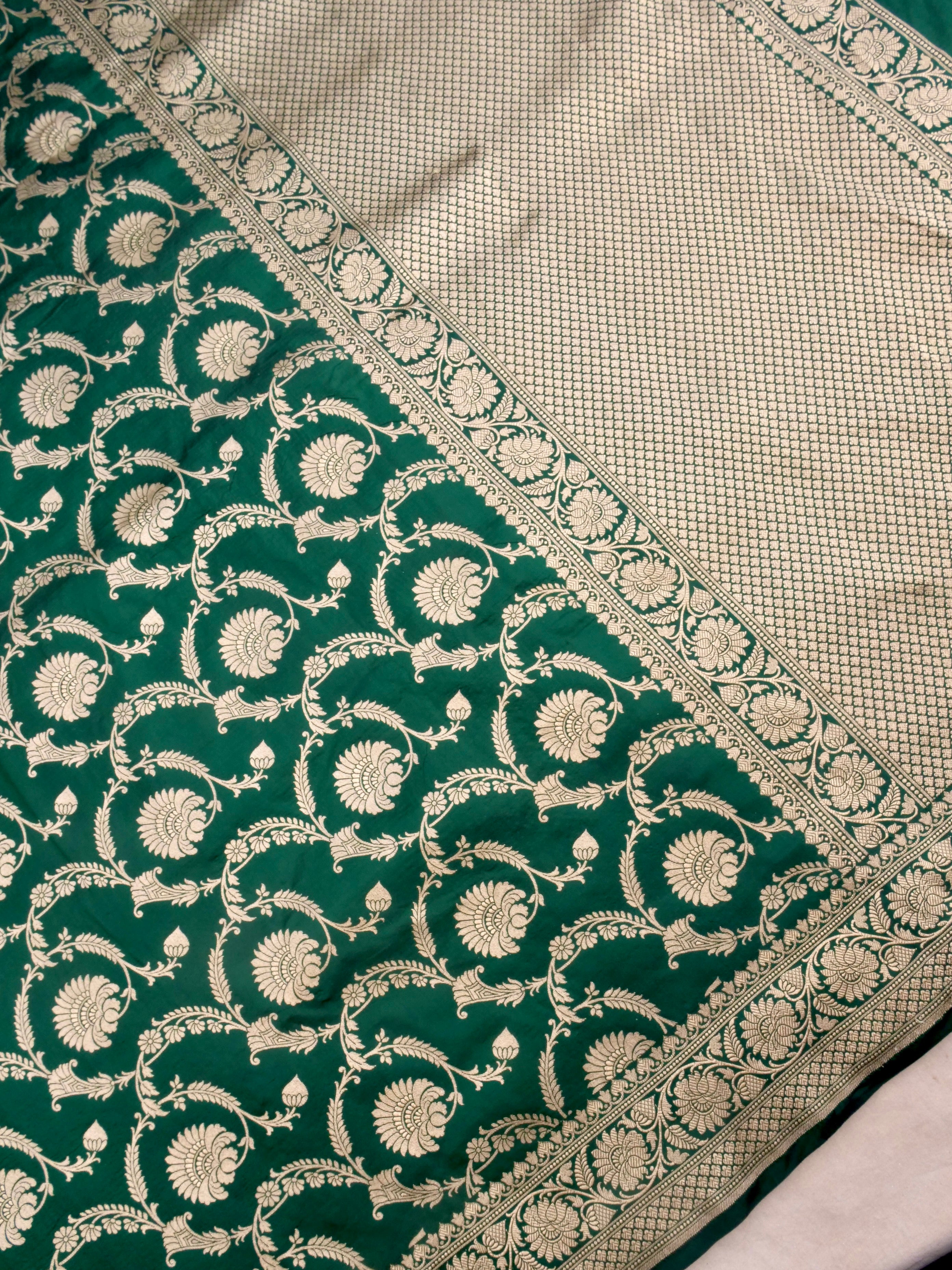 Green Handwoven Kataan Silk Jangla Banarasi Saree
