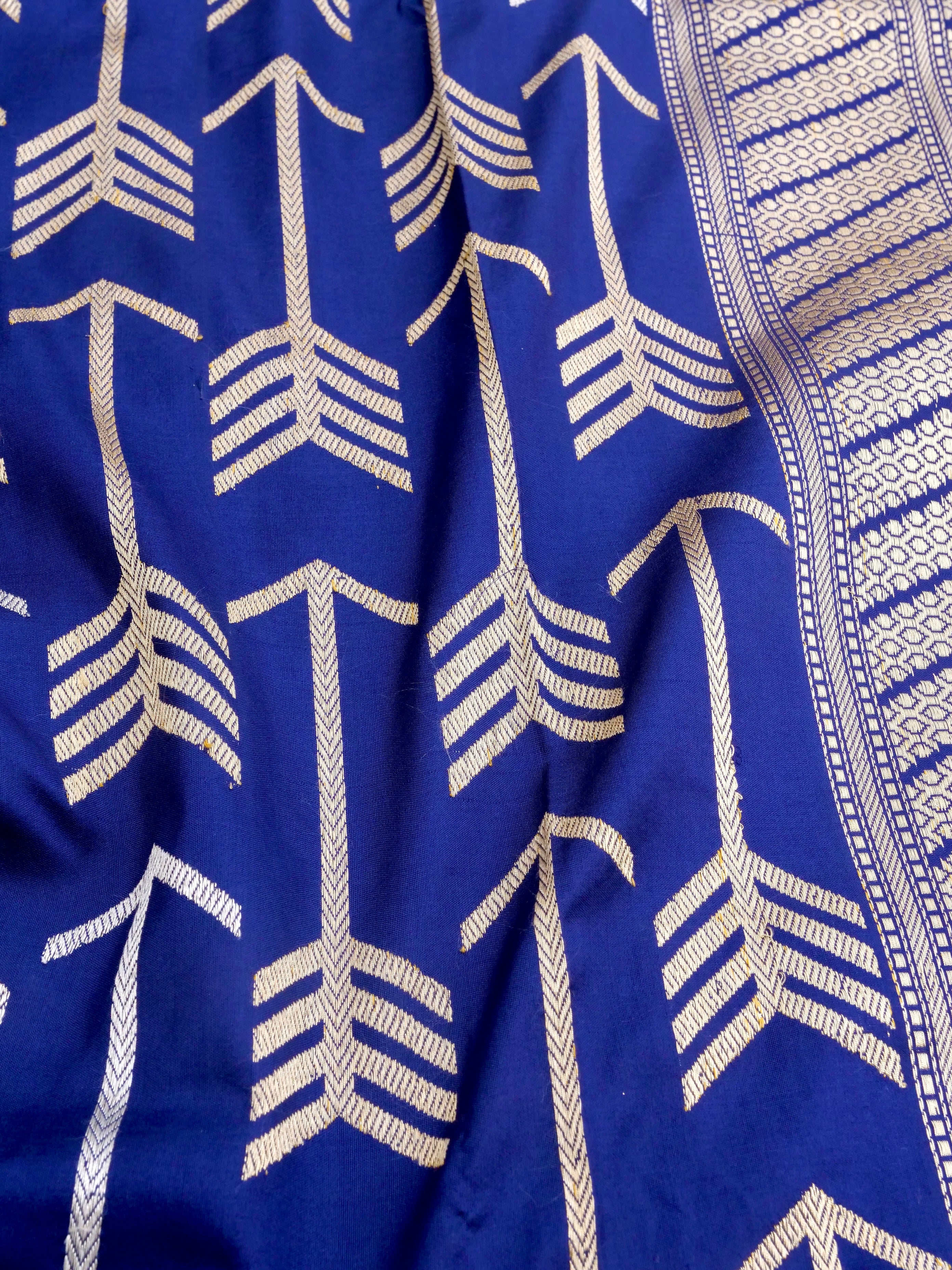 Navy Blue Handwoven Pure Kataan Kadhua Silk Benarasi Saree