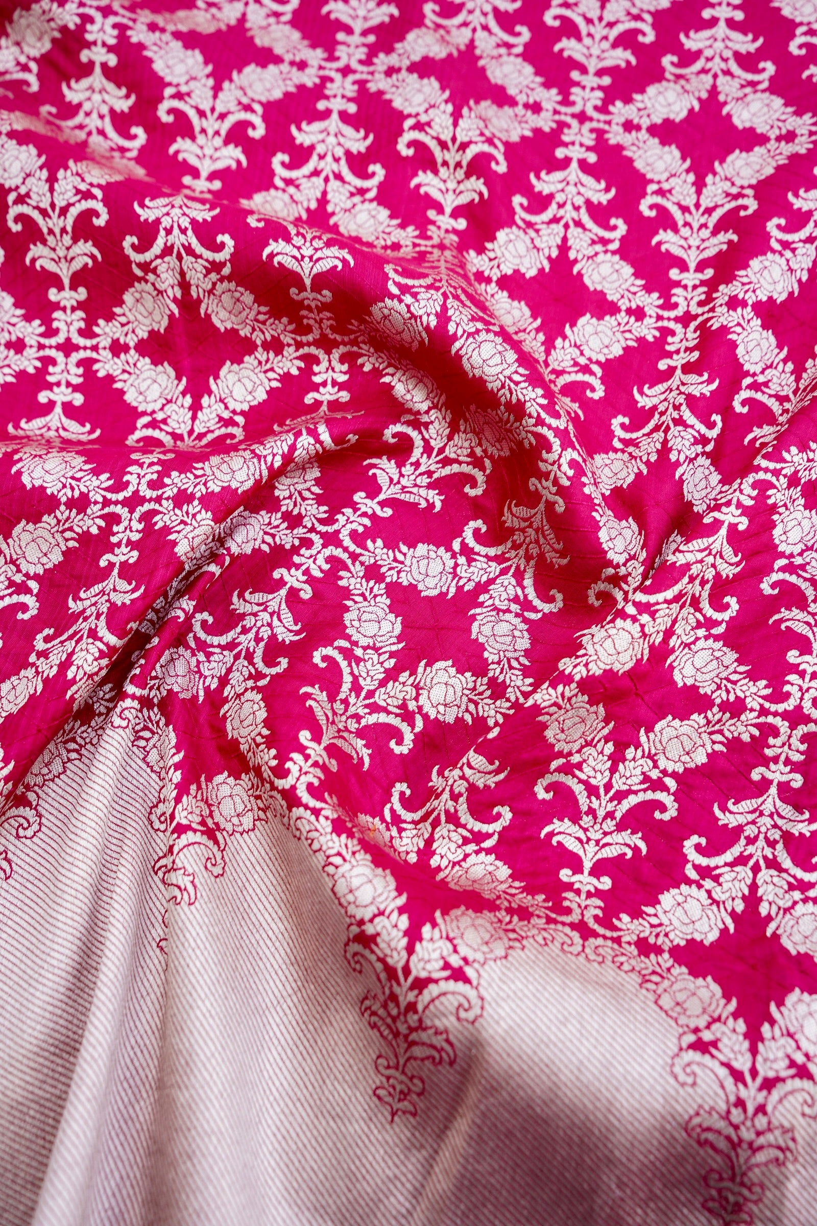 Red Handwoven Pure Silk Banarasi Saree