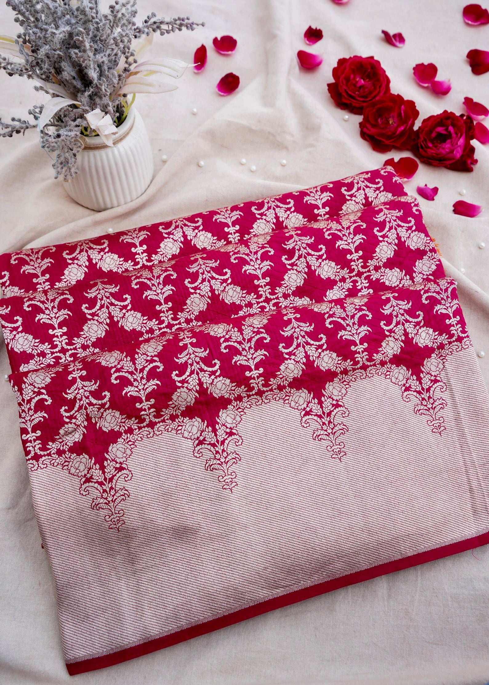 Red Handwoven Pure Silk Banarasi Saree