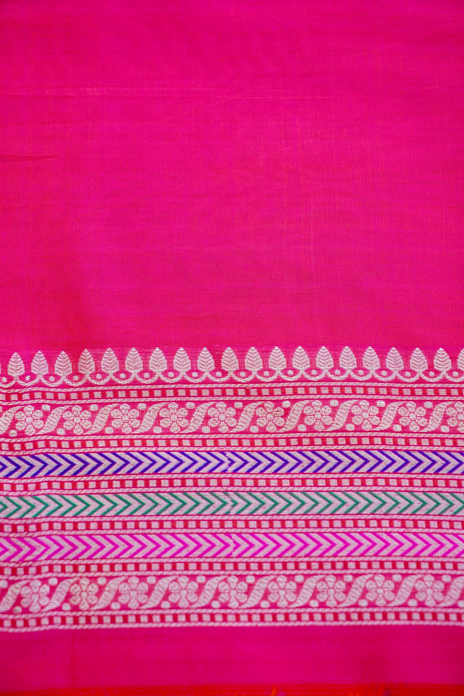 Handwoven Pure Kataan Silk Kadhua Buti Banarasi Saree