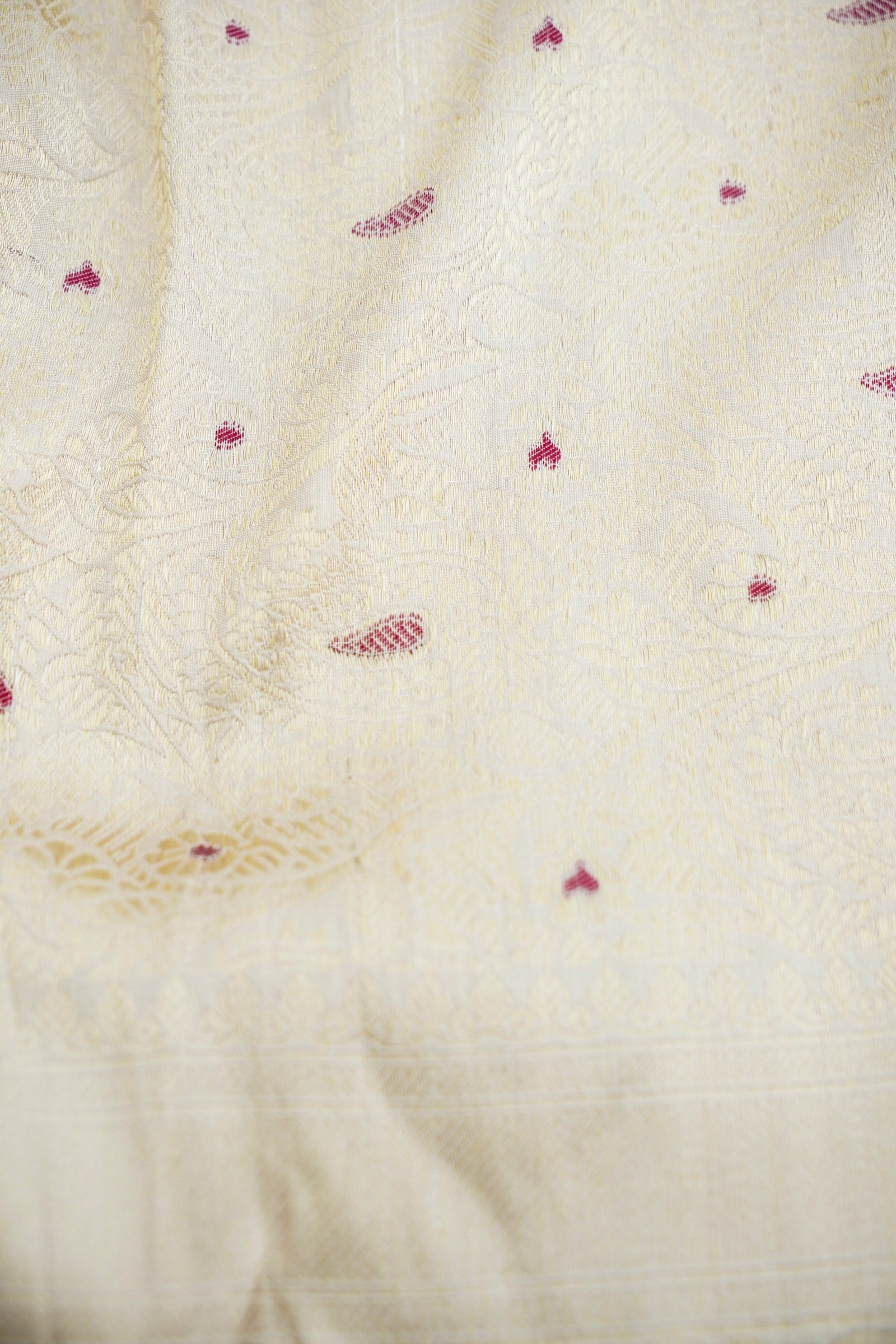 Golden Brocade Handwoven Banarasi Pure Silk Saree