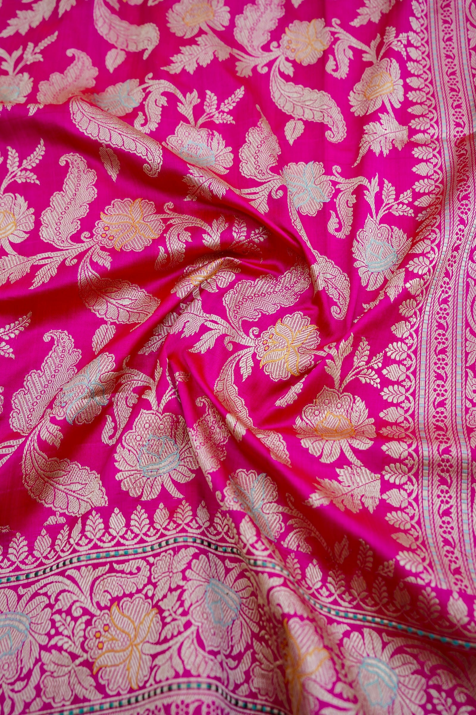 Pink Handwoven Pure Kataan Silk Kadhua Jangla Benarasi Saree