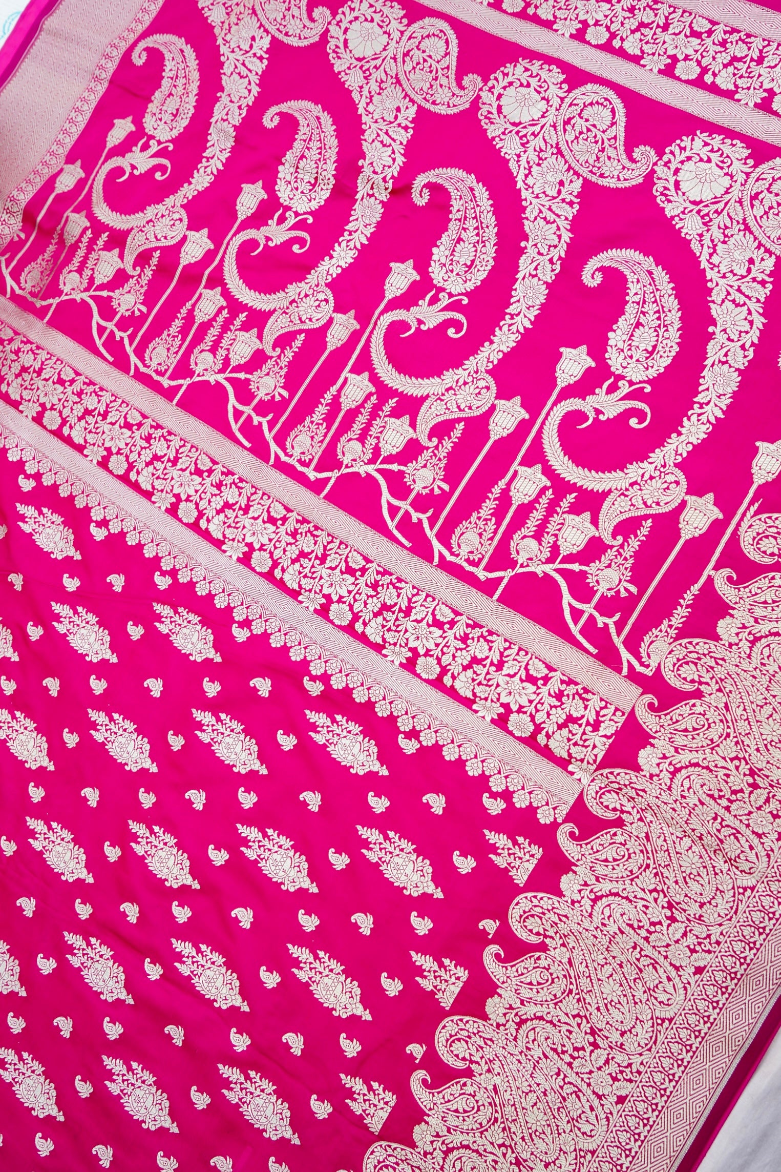 Pink Handwoven Pure Mashru Kataan Silk Buti Banarasi Saree