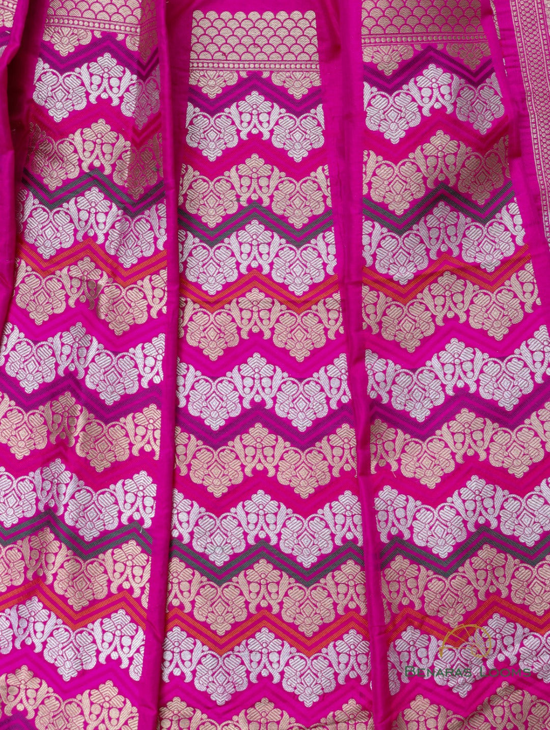Kanika Pink Handwoven Pure Silk Banarasi Rangkaat Lehenga