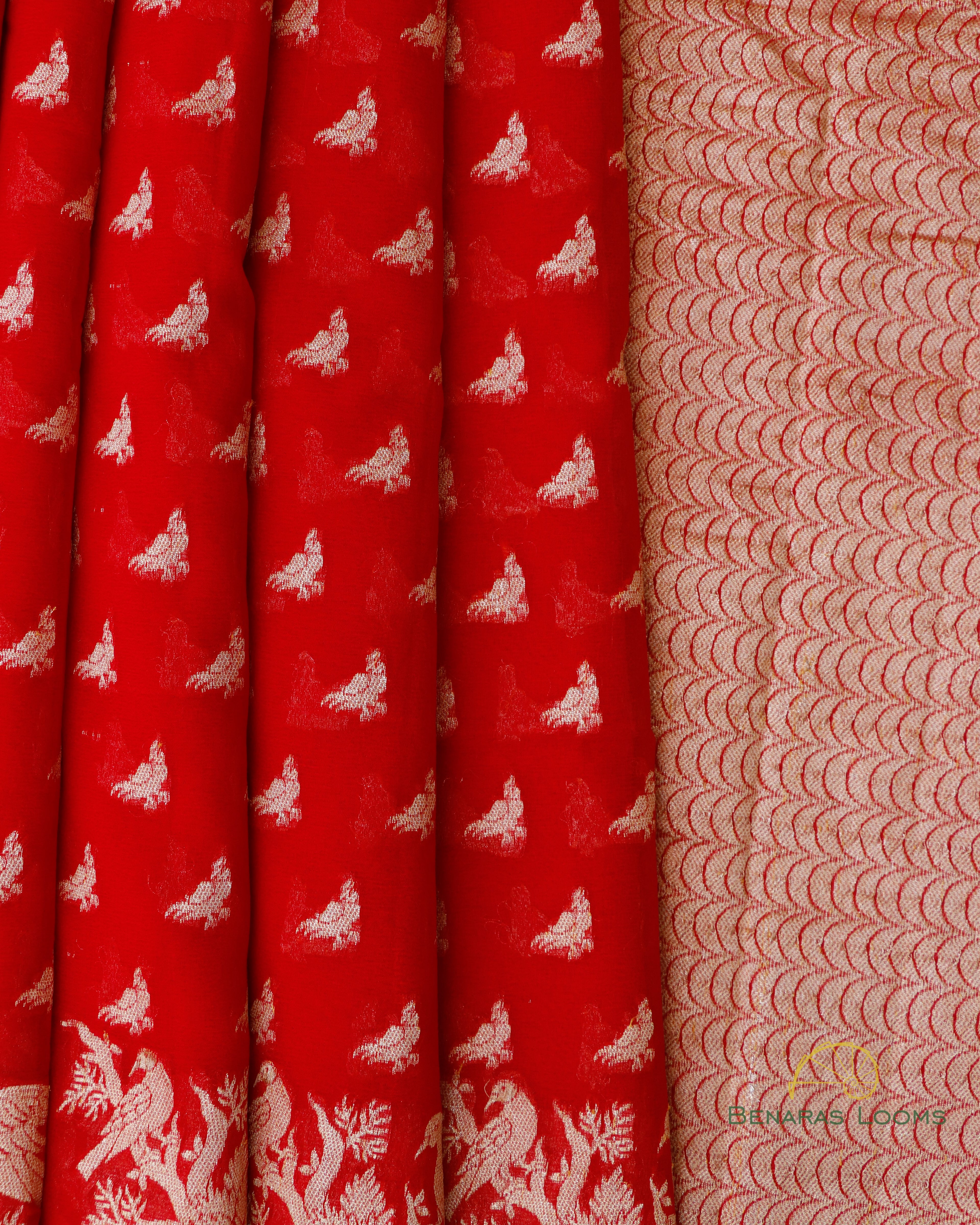 Red Handwoven Pure Georgette Shikargah Banarasi Saree