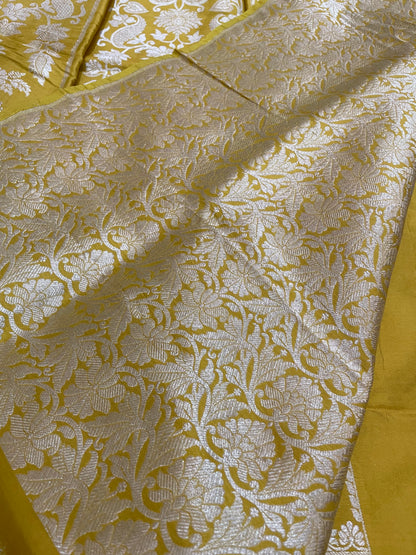Vibha yellow Handloom Pure Silk Banarasi Lehnga