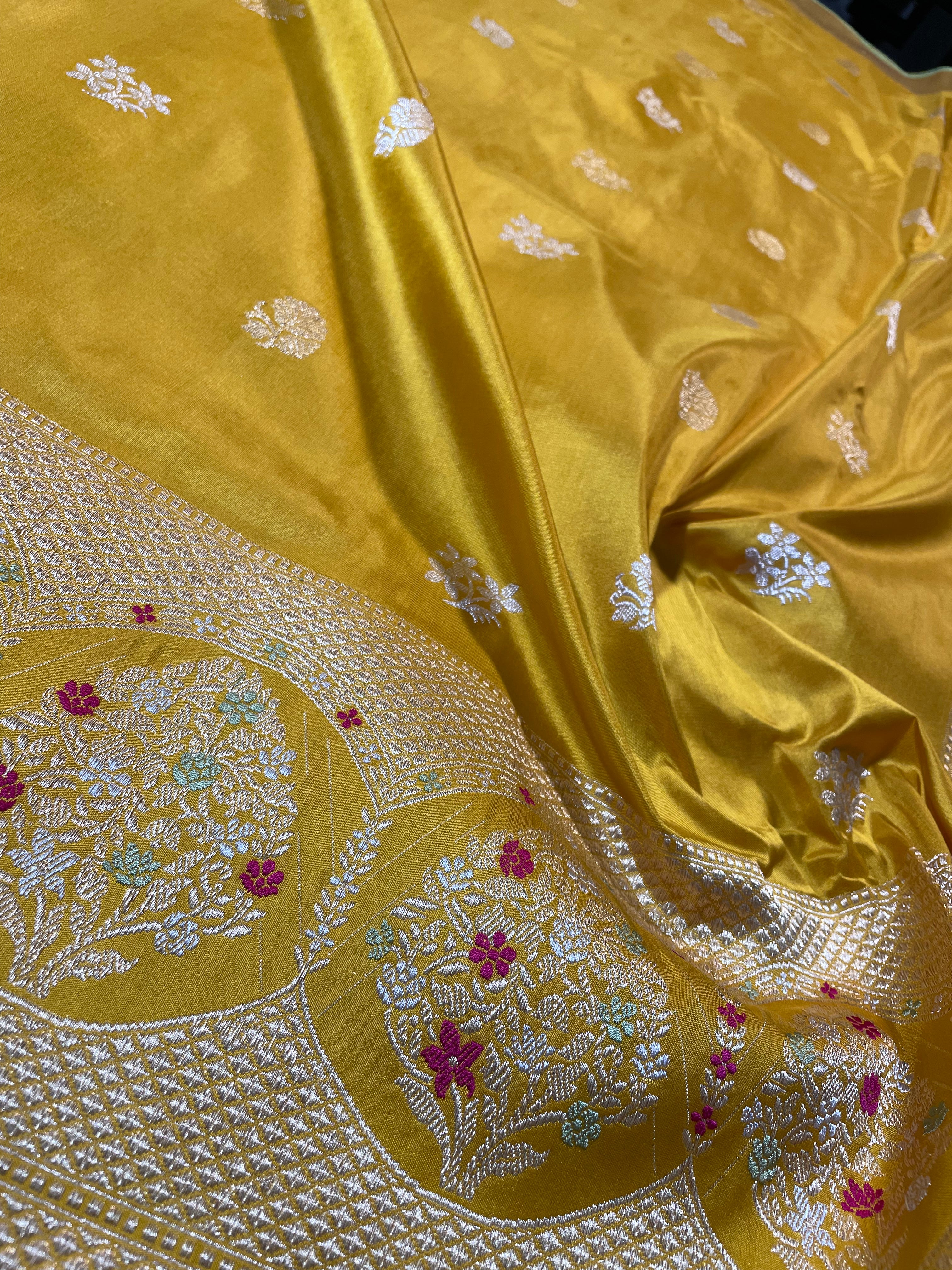 Mustard Yellow Kadhua Patta Buti Pure Silk Banarasi Saree