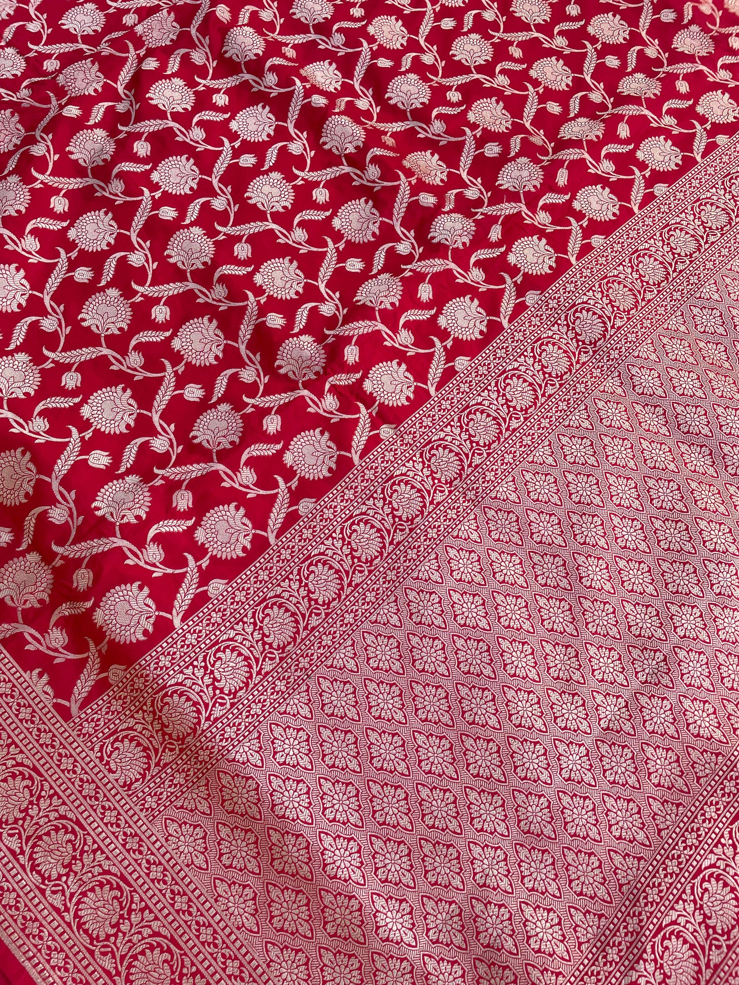 Red Handloom Pure Silk Jangla Saree