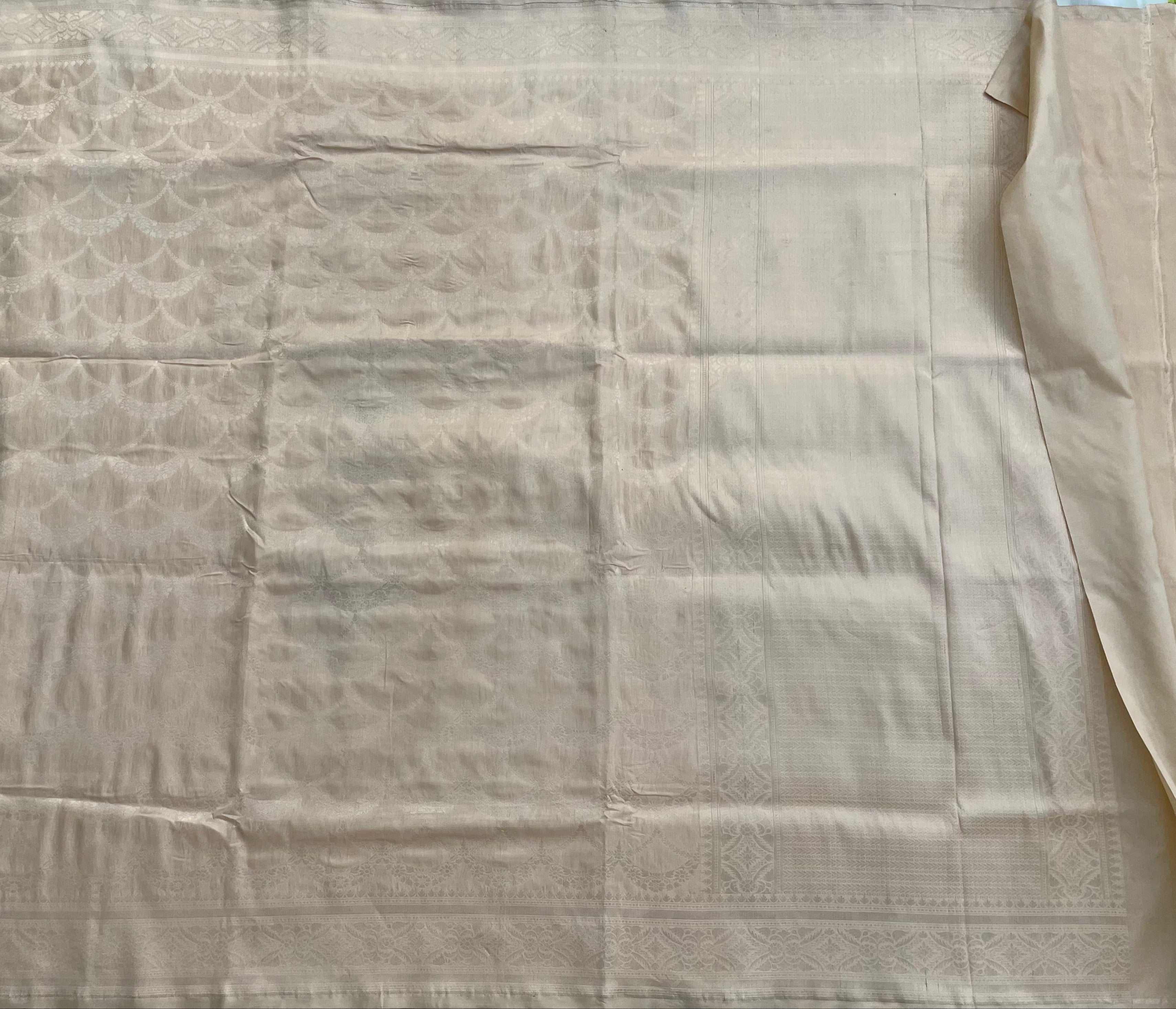 Beige Handloom Banarasi Pure Silk Kadhua Saree