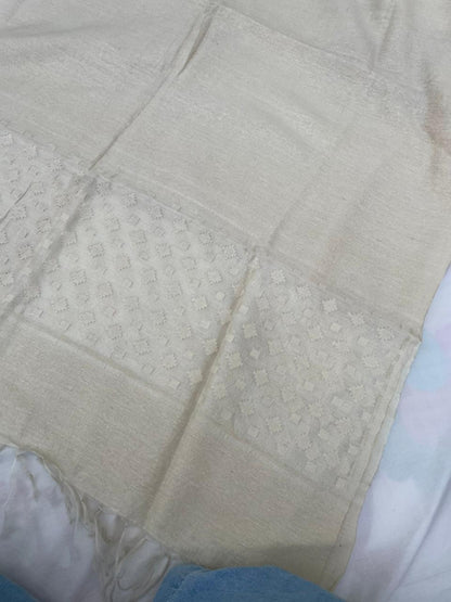 Dyeable White Handloom Pure Silk Dupatta