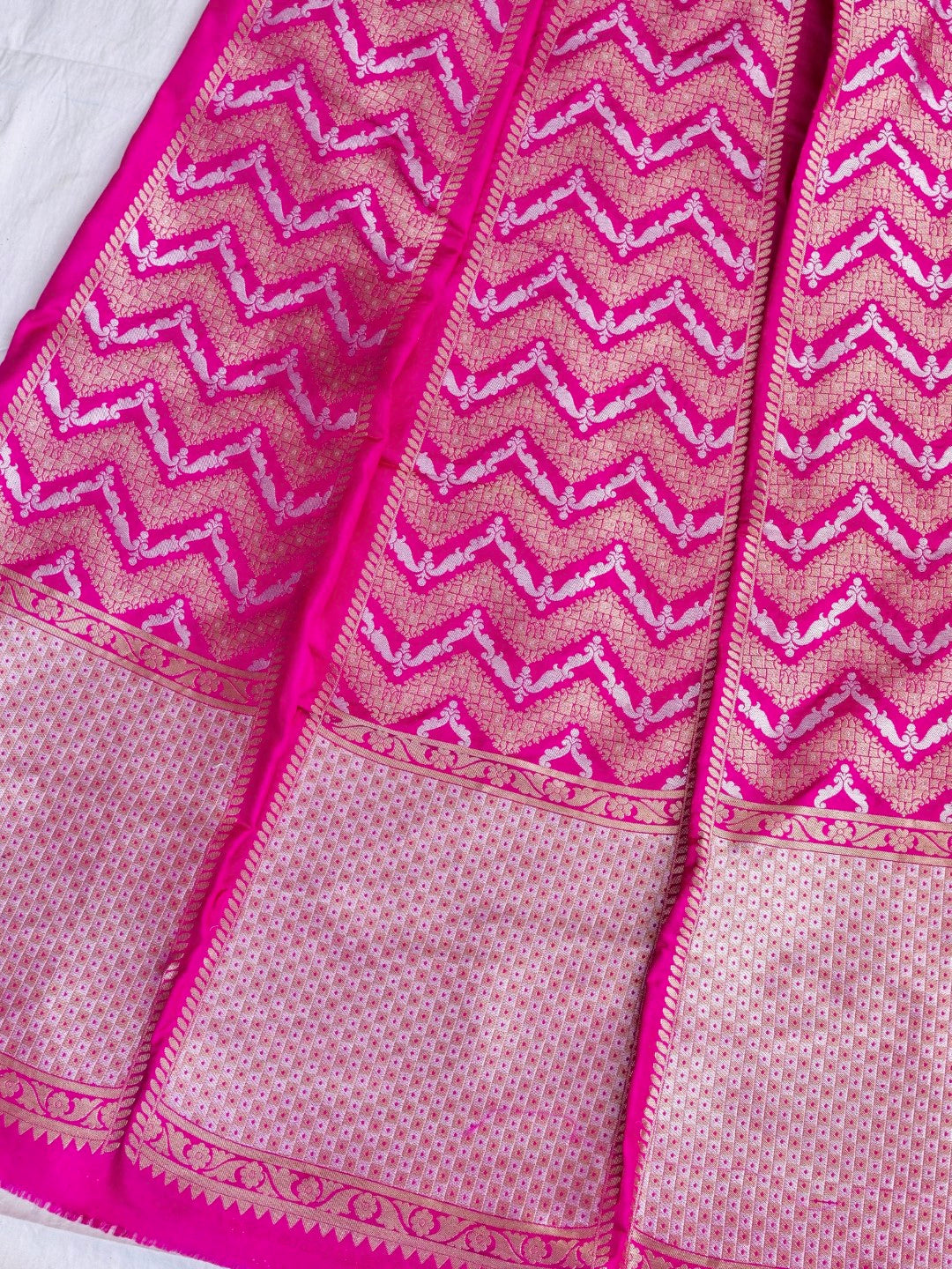 Siya Purple Handwoven Pure Silk Banarasi Lehenga