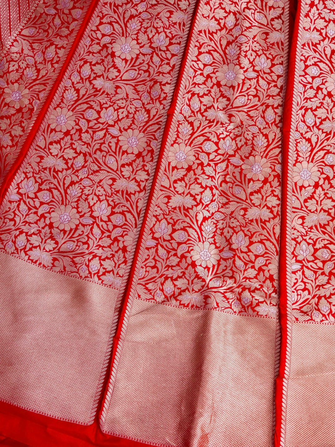 Mahi Red Handwoven Pure Silk Banarasi Lehenga