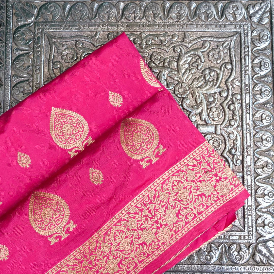 Pink Tanchoi Allover Butis Semi Silk Banarasi Saree