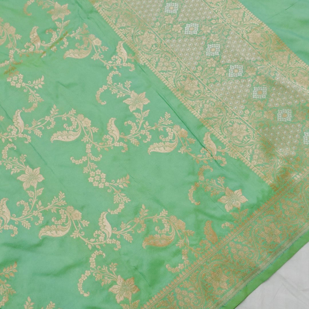 Light Green Handwoven Banarasi Pure Silk Dupatta