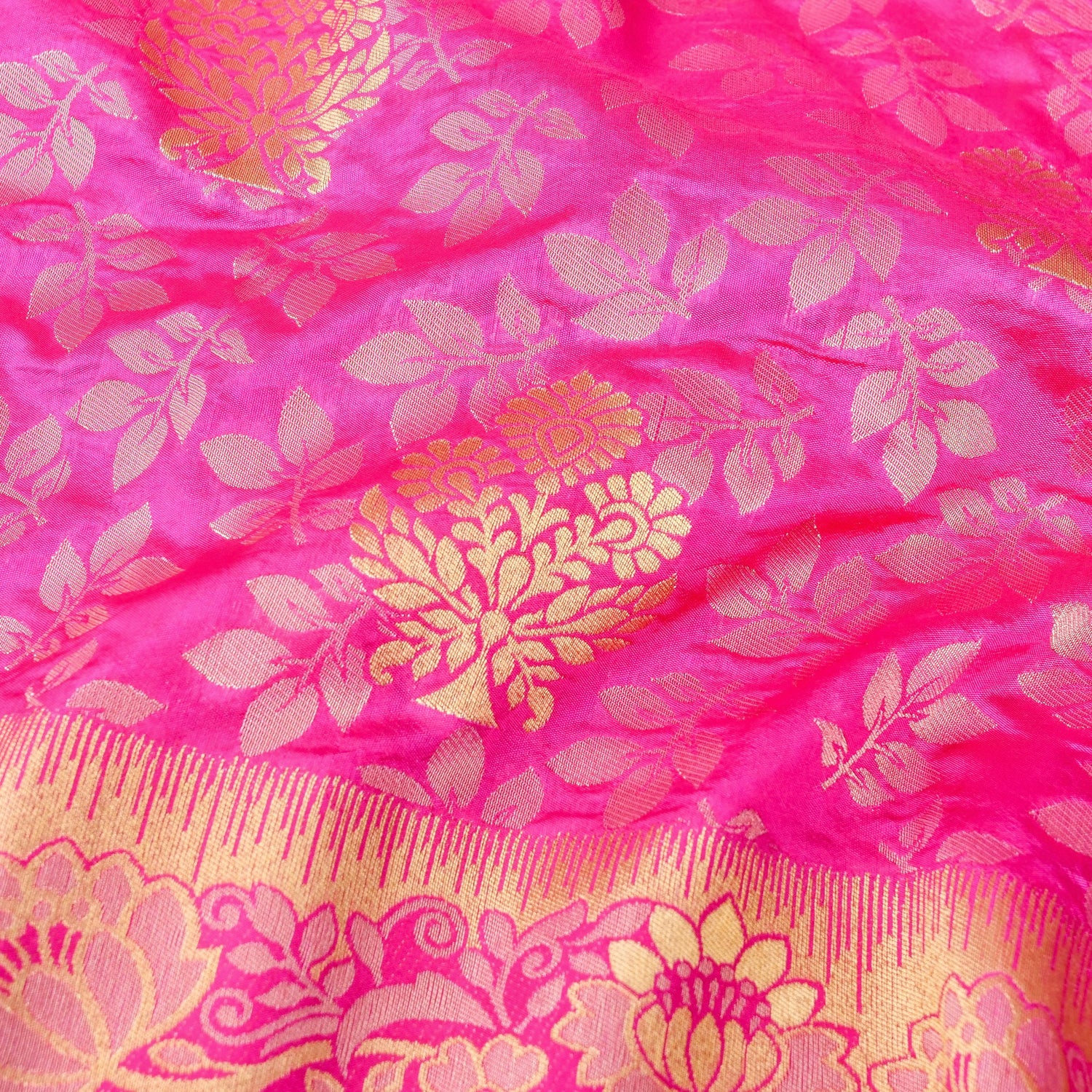 Pink Tanchoi Banarasi Saree with Floral Butas