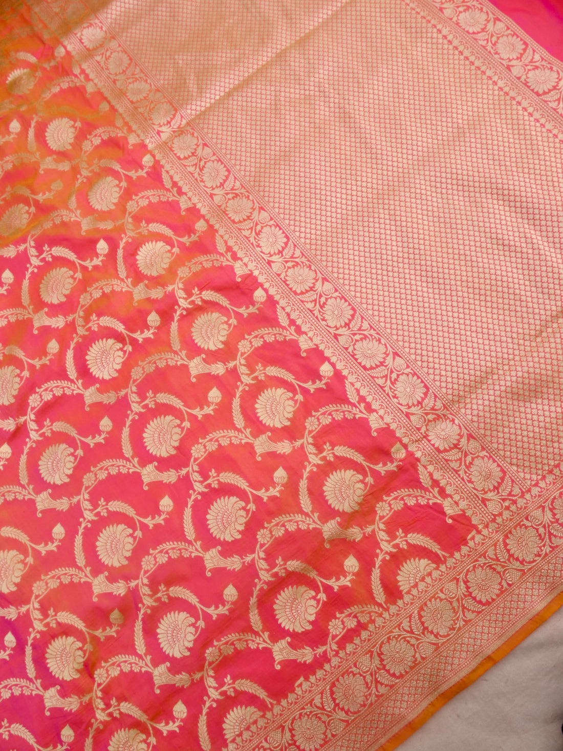 Pink Handwoven Kataan Silk Jangla Banarasi Saree