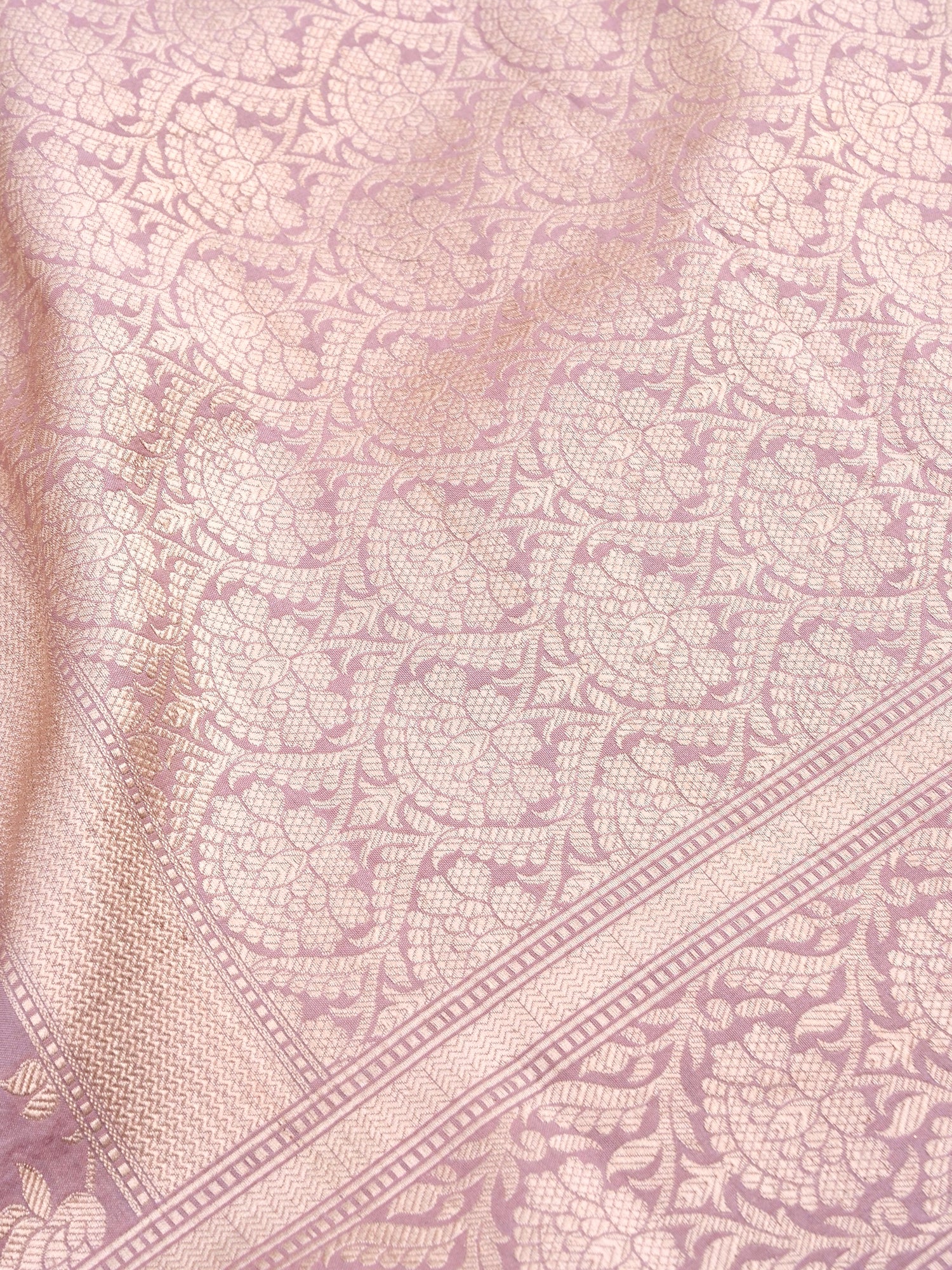 Purple Handwoven Pure Kataan Silk Jangla Banarasi Saree