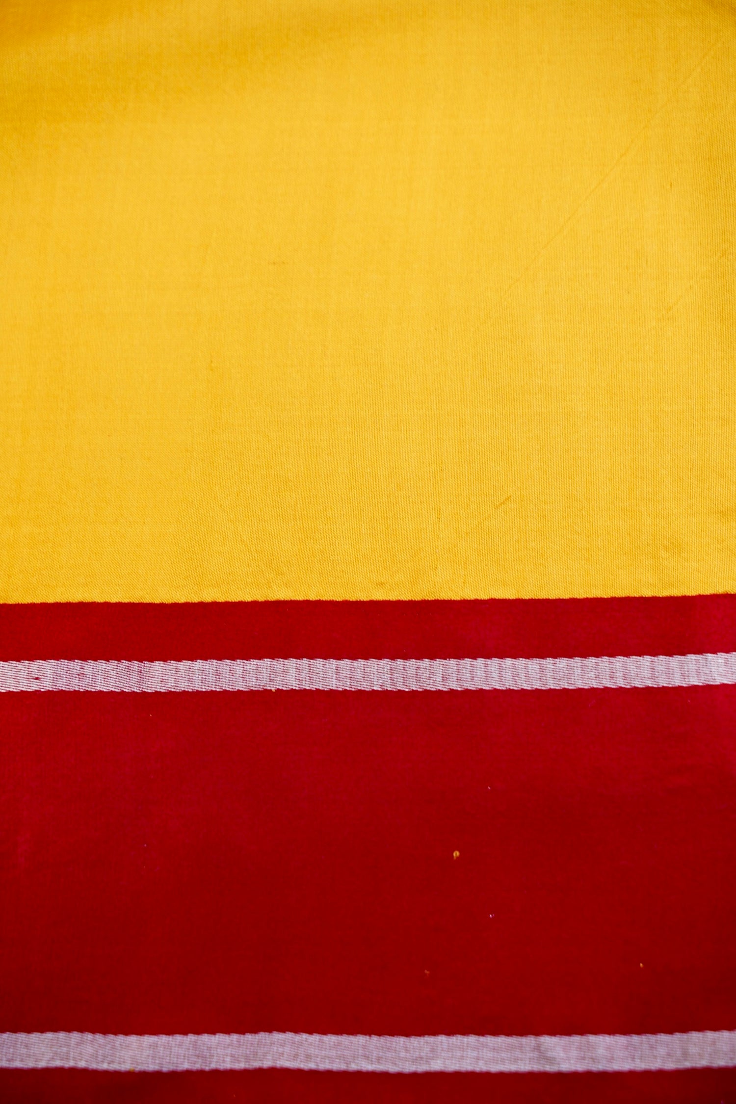 Yellow Handwoven Pure Kataan Silk Kadhua Buta Benarasi Saree
