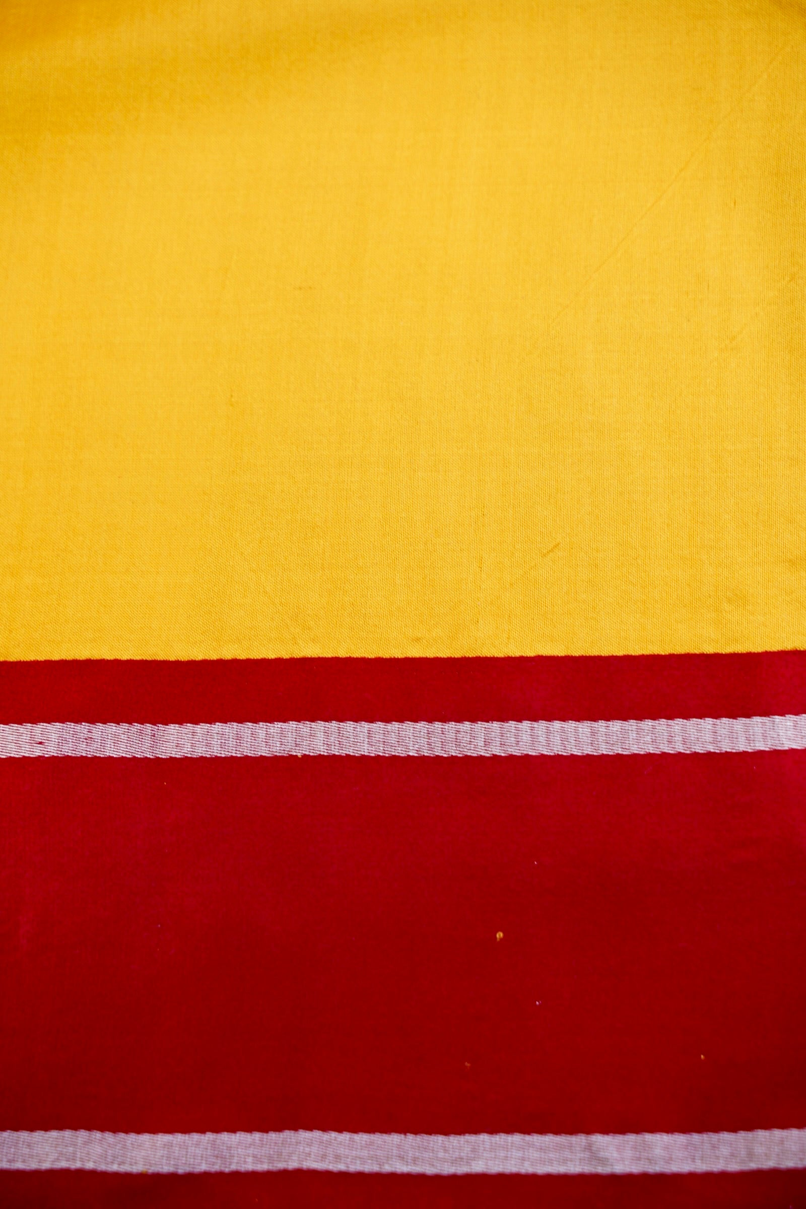 Yellow Handwoven Pure Kataan Silk Kadhua Buta Benarasi Saree