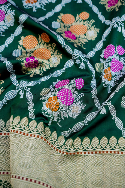 Green Handwoven Pure Kataan Silk Kadhua Jangla Banarasi Saree With Meenakari