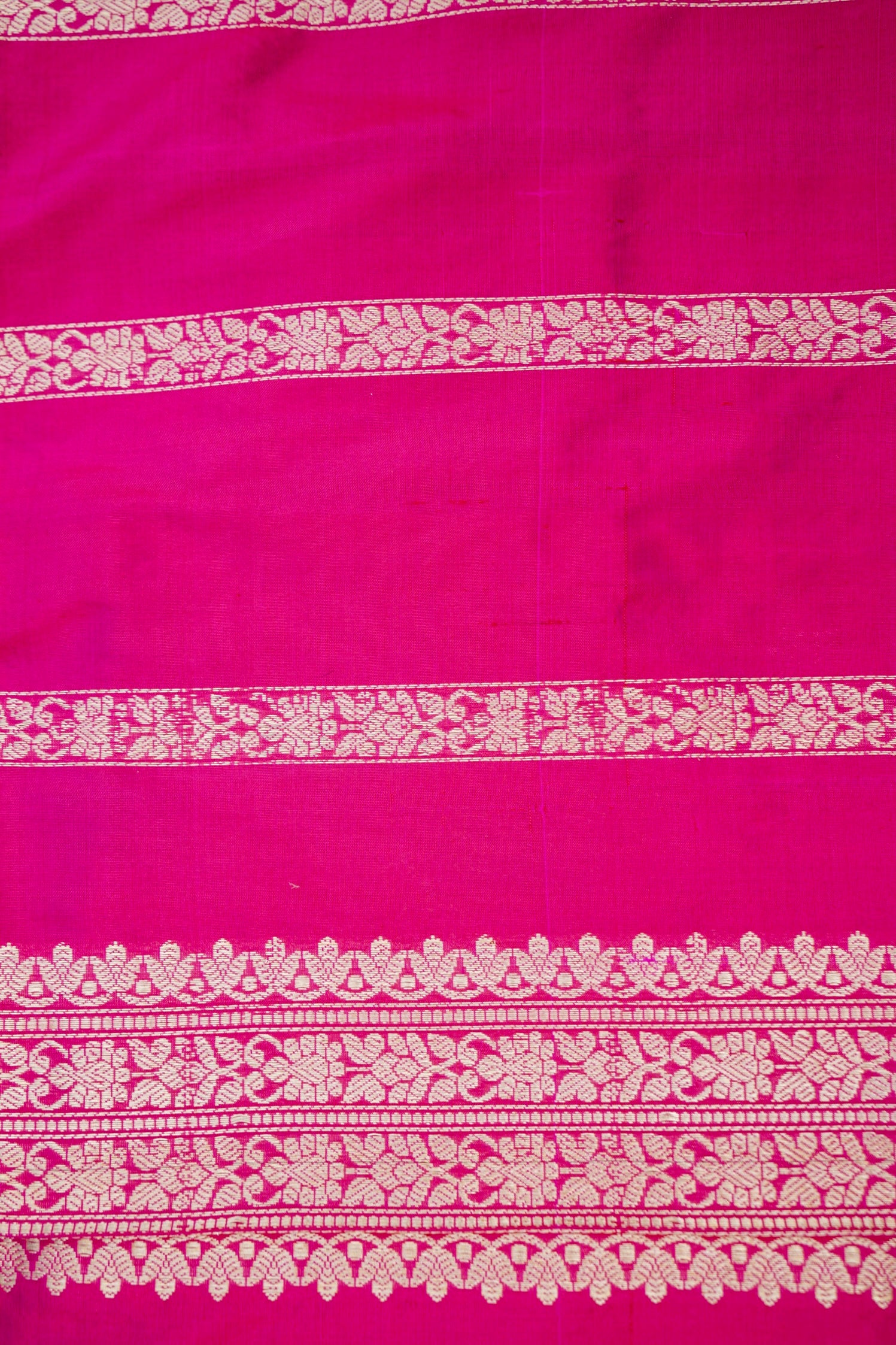 Pink Handwoven Banarasi Jangla Pure Silk Saree