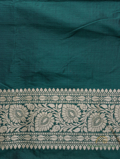Green Handloom Kataan Silk kadhua Jangla Banarasi Saree