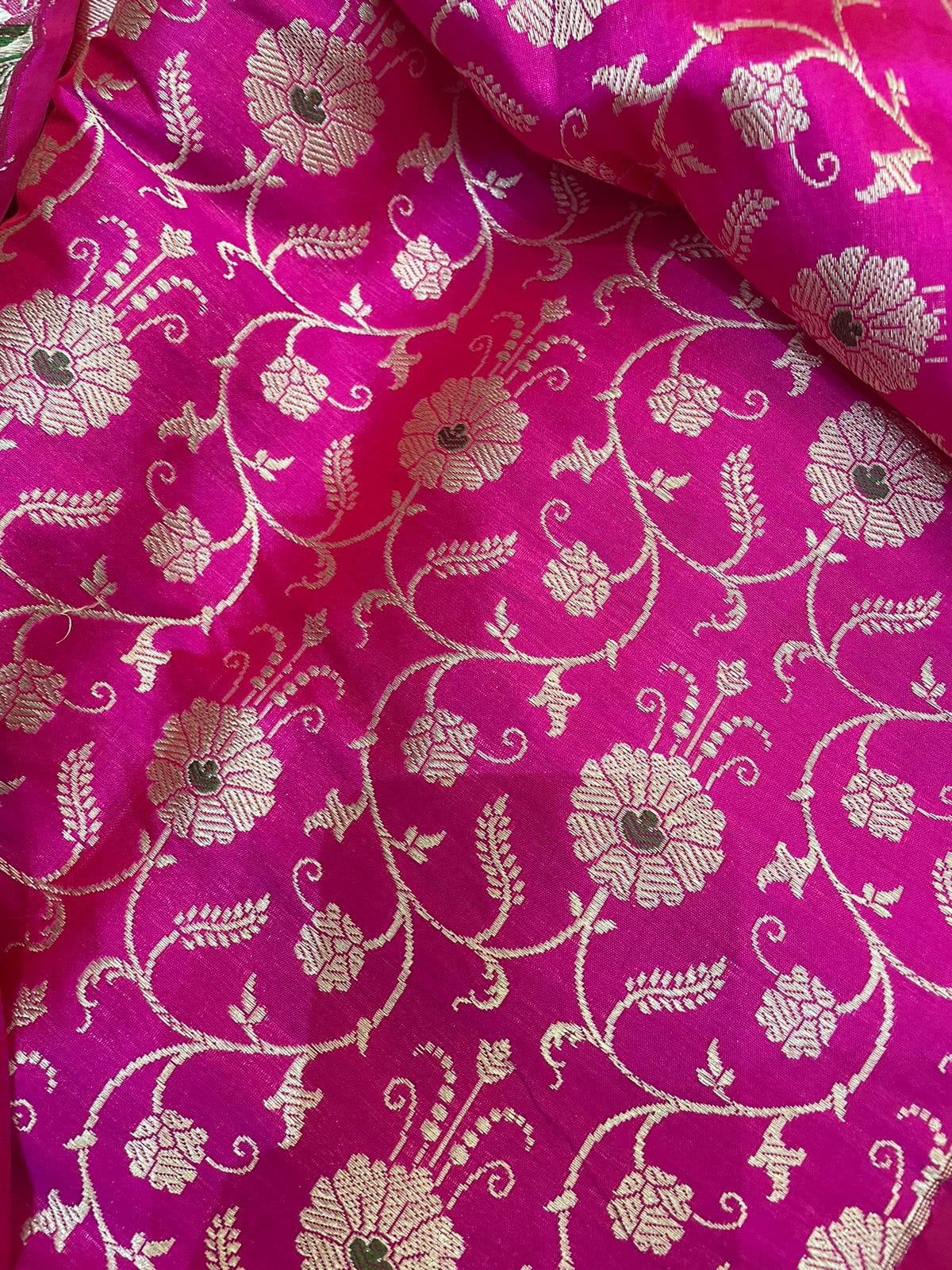 Jaya Pink Handwoven Pure Silk Banarasi Lehenga with Meenakari