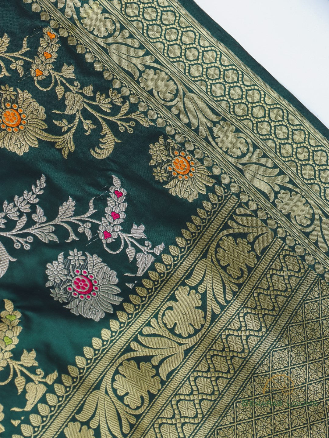 Green Handwoven Pure Kataan Silk Kadhua Jangla Banarasi Saree