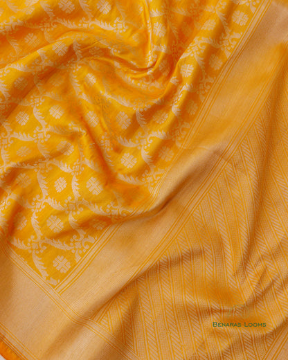 Yellow Handwoven Kataan Silk Benarasi Dupatta