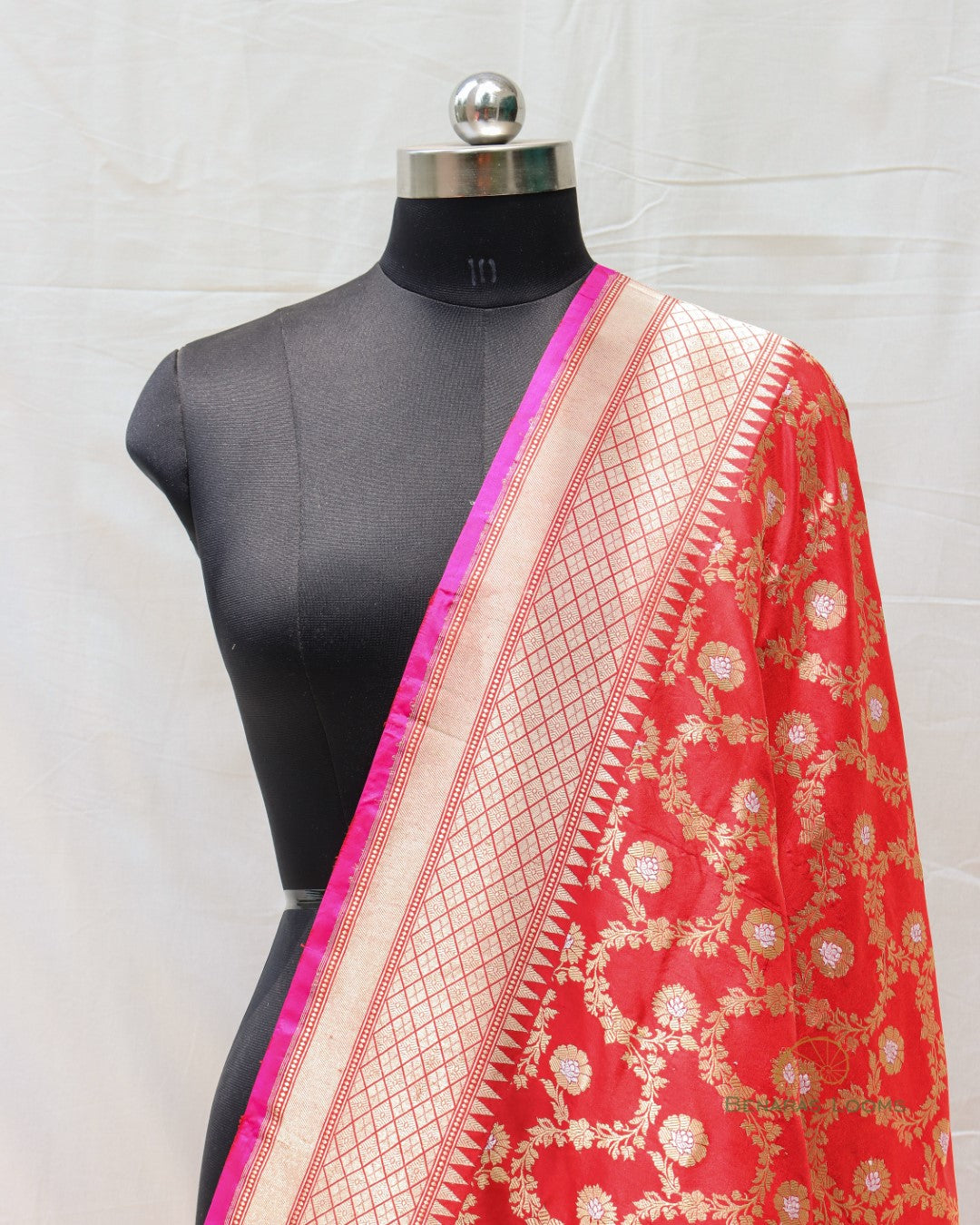 Red Handwoven Kadhua Jangla Banarasi Dupatta