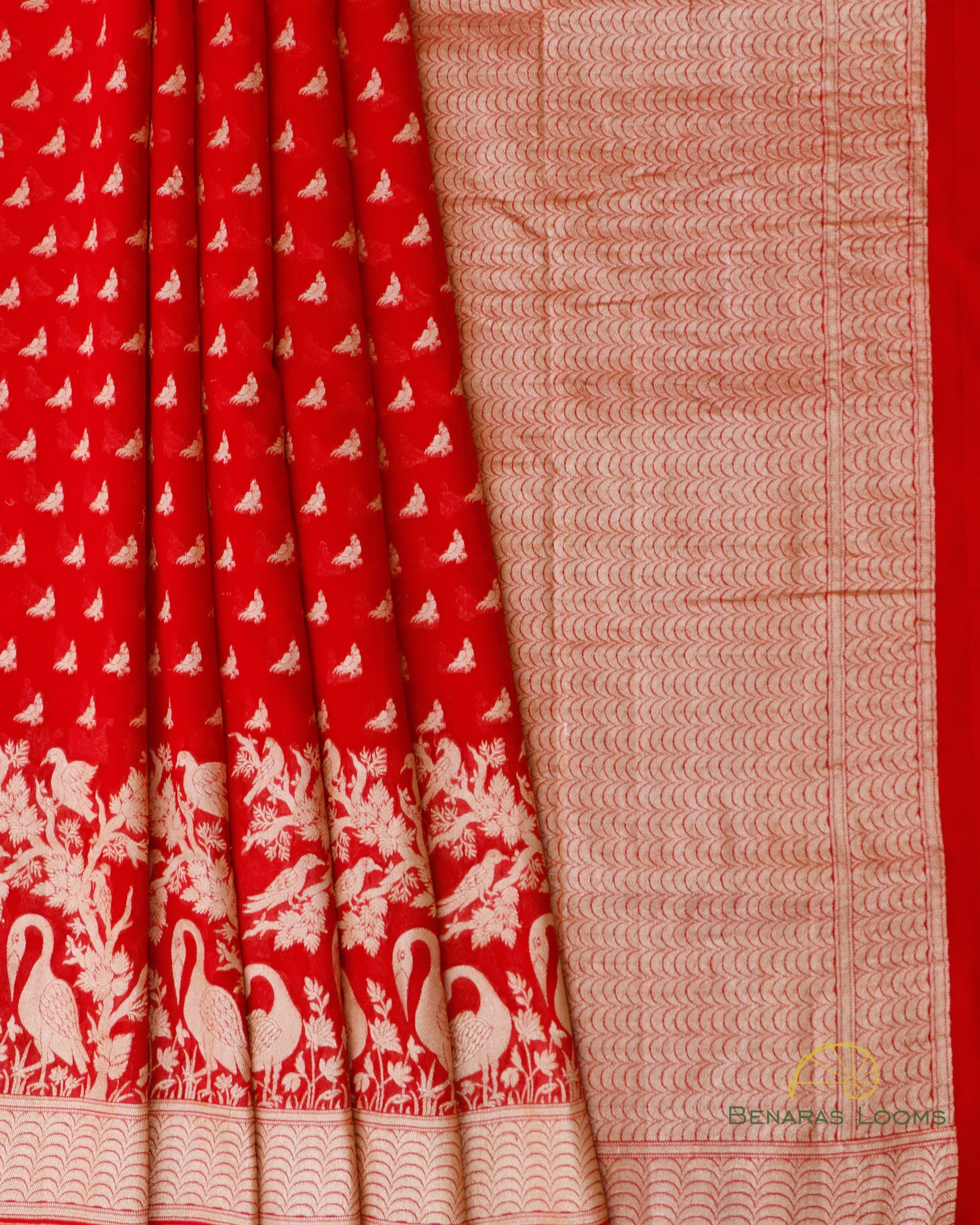 Red Handwoven Pure Georgette Shikargah Banarasi Saree